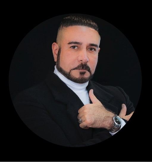 Dr. David Ruiz Vela